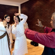 Dance-of-devotion12